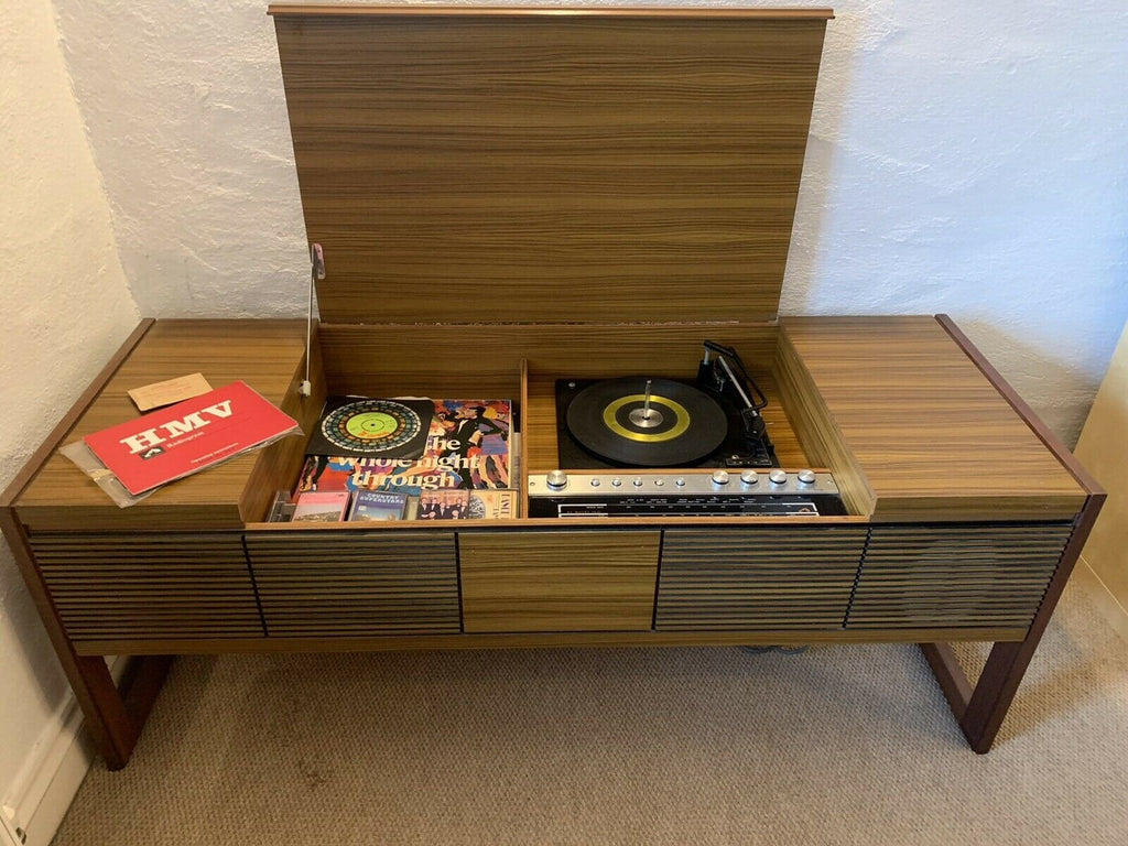 Bespoke radiogram for Rosemary